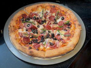 پیتزا سوپریم