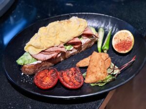 تست آواکادو و بیکن